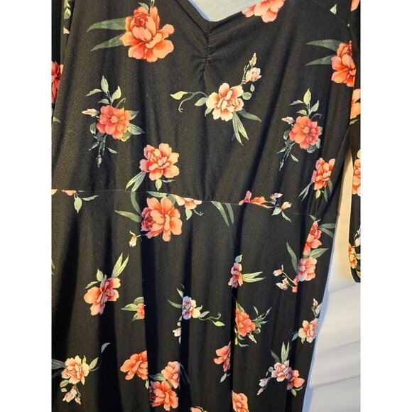 Rue + Black Floral Romantic Dress Midi Vneck Coquette Womens Plus Size 2X - Picture 2 of 3